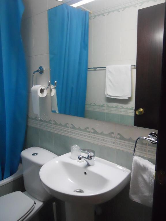 Hostal El Descanso Μαδρίτη Δωμάτιο φωτογραφία