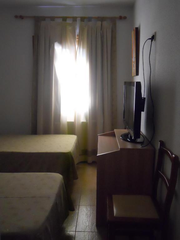 Hostal El Descanso Μαδρίτη Δωμάτιο φωτογραφία