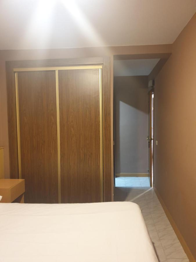 Hostal El Descanso Μαδρίτη Εξωτερικό φωτογραφία